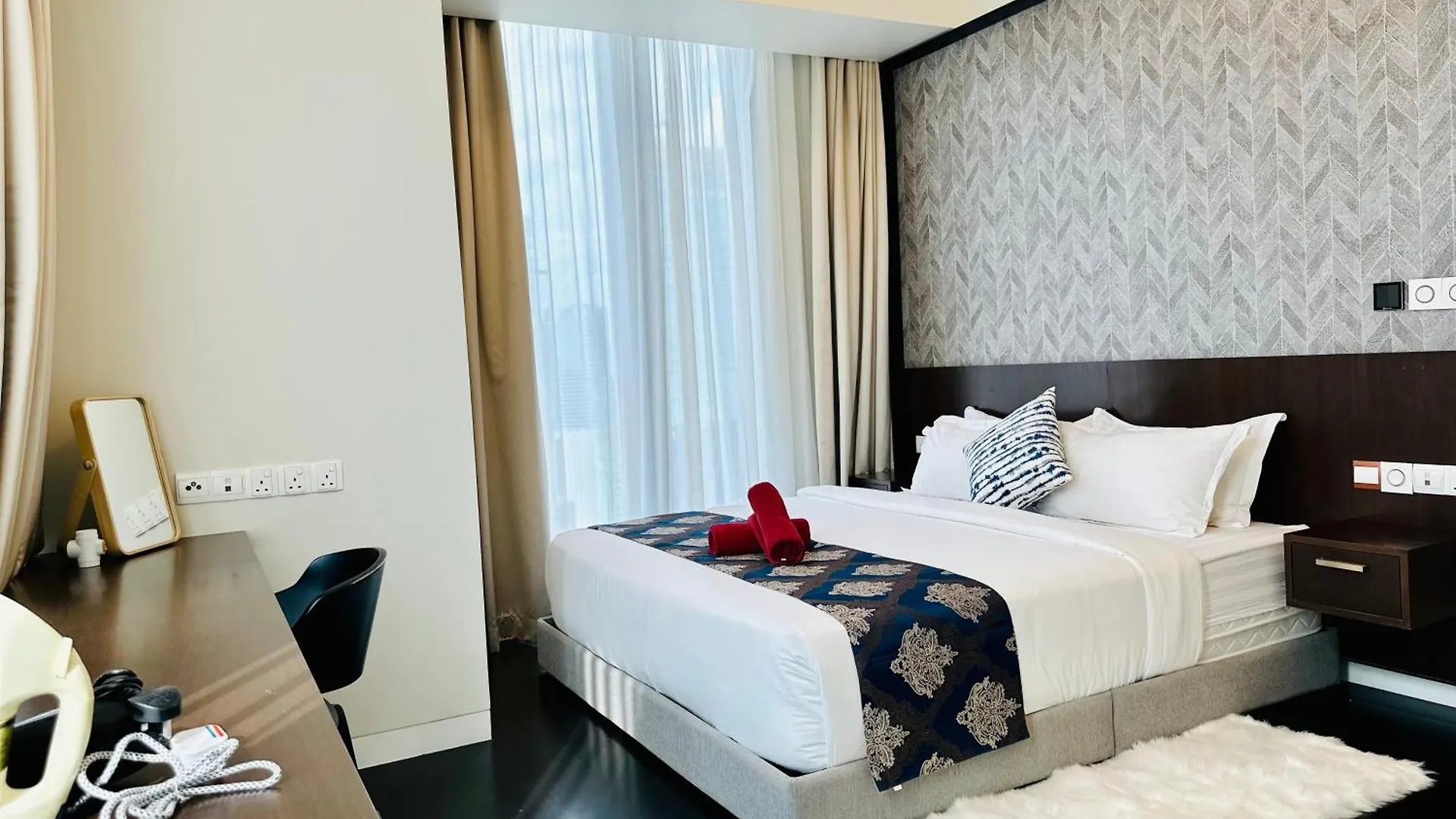 Tropicana The Residences - Klcc By Luxury World كوالالمبور شقة