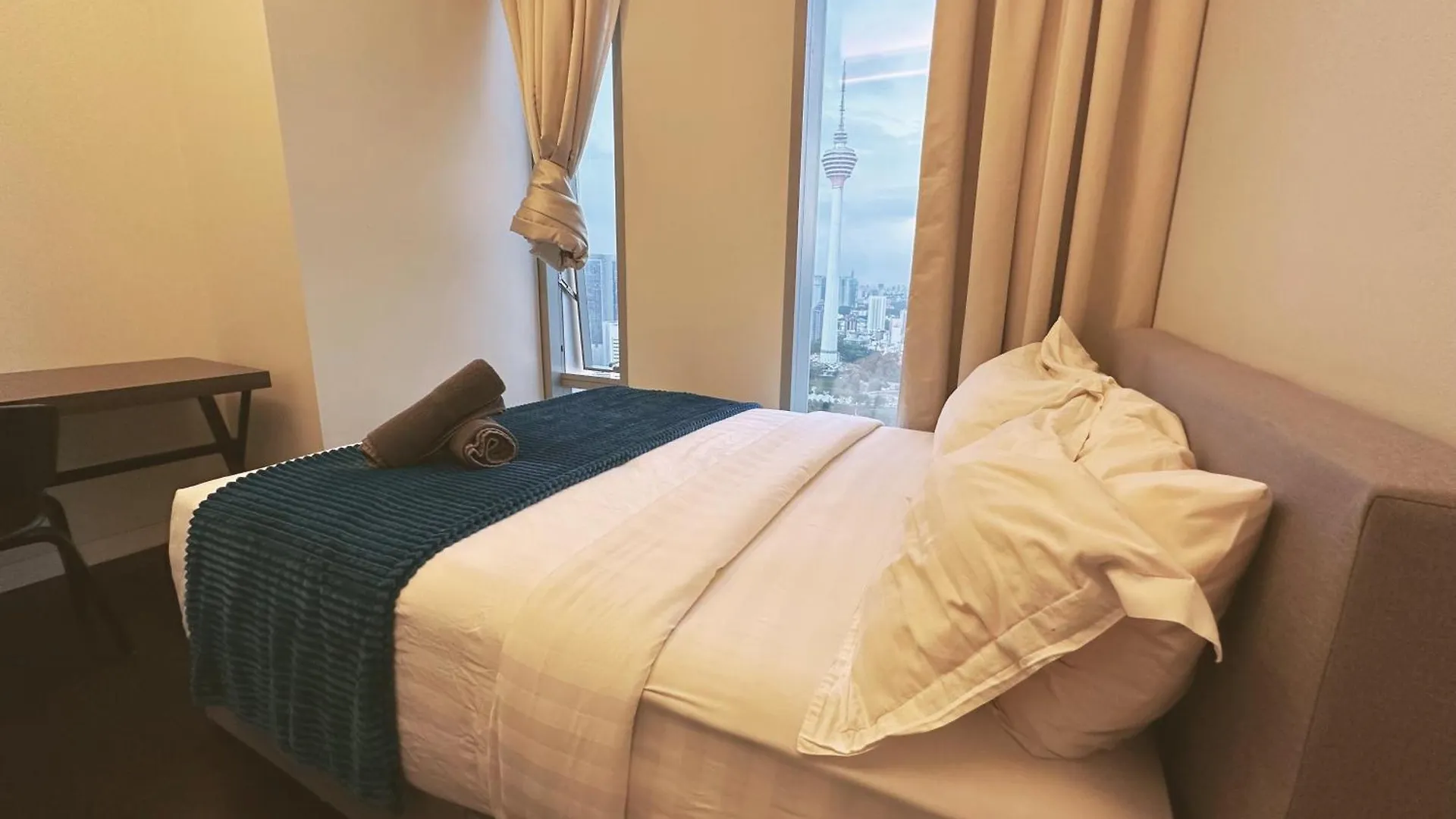 Tropicana The Residences - Klcc By Luxury World كوالالمبور شقة